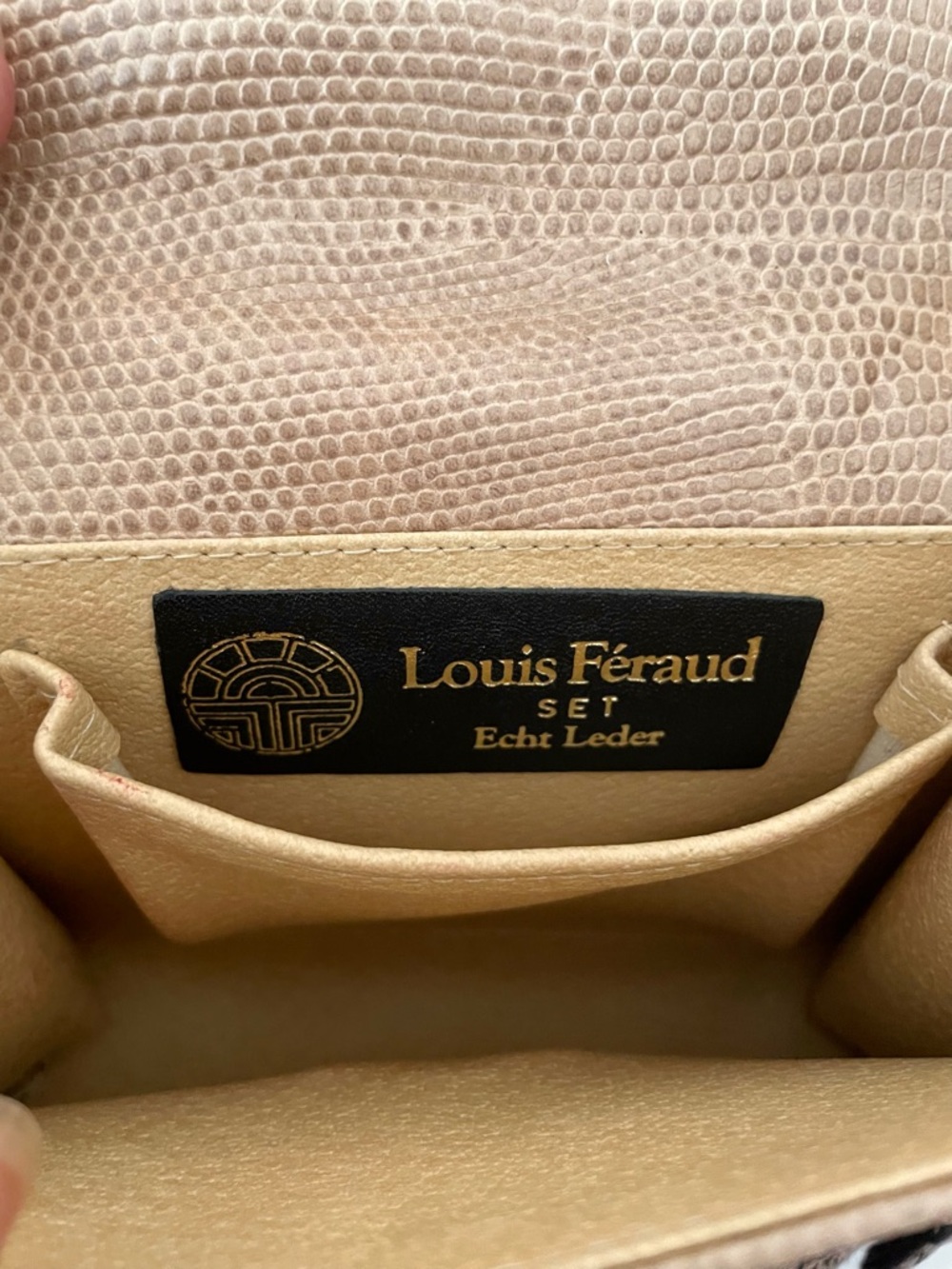 RARE - LOUIS FERAUD Tan Leather Covertible Crossbody and Belt Bag - Picture 4 of 6